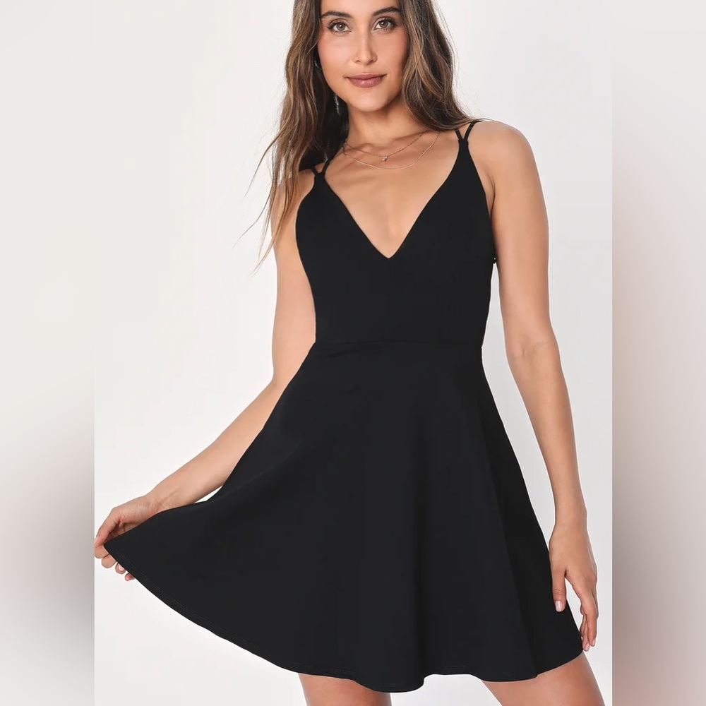 Black Backless Skater Dress - Picture 1 of 4